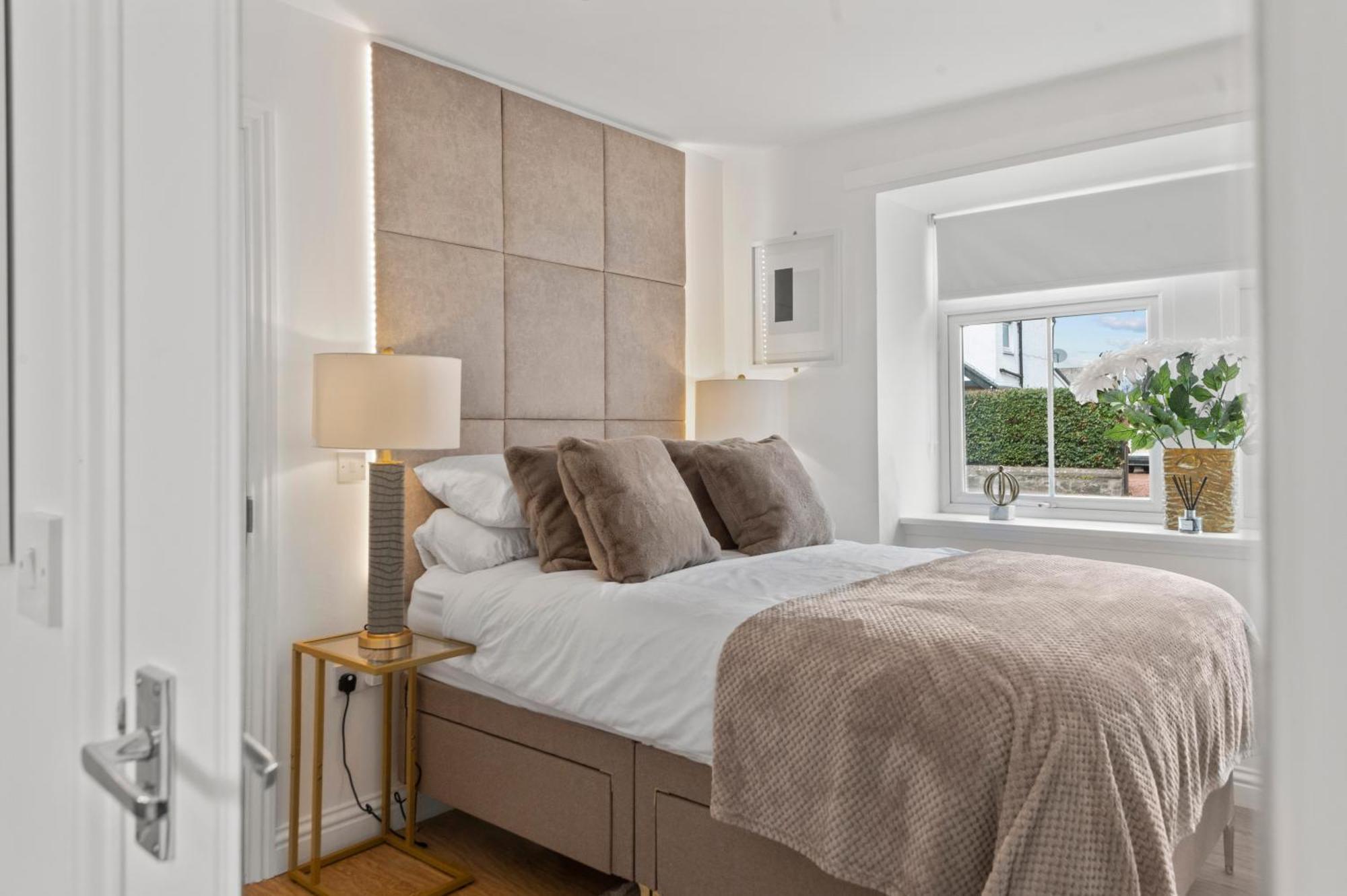 Causeway House Otel Stirling Dış mekan fotoğraf